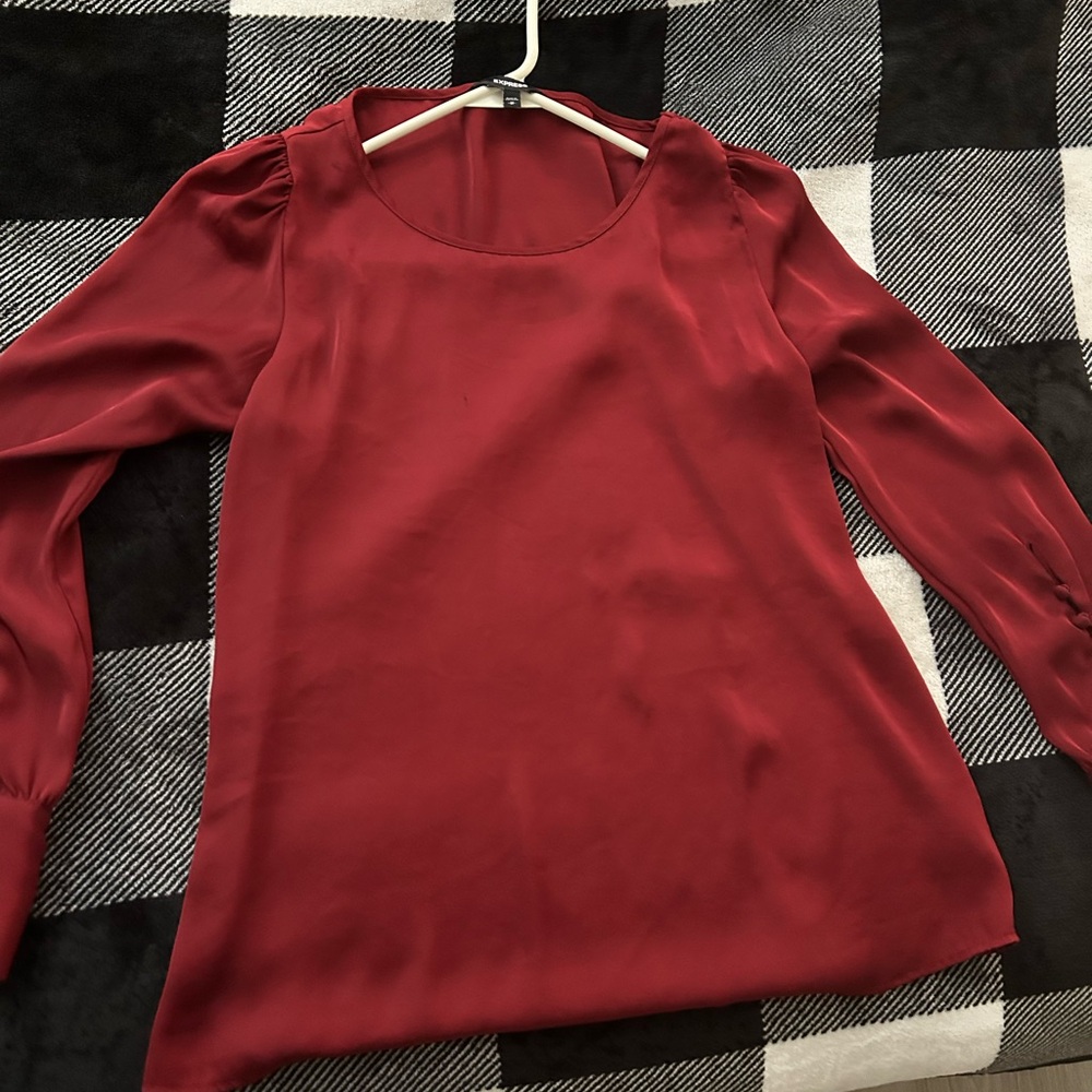 Express Deep Red Top - Picture 3 of 4